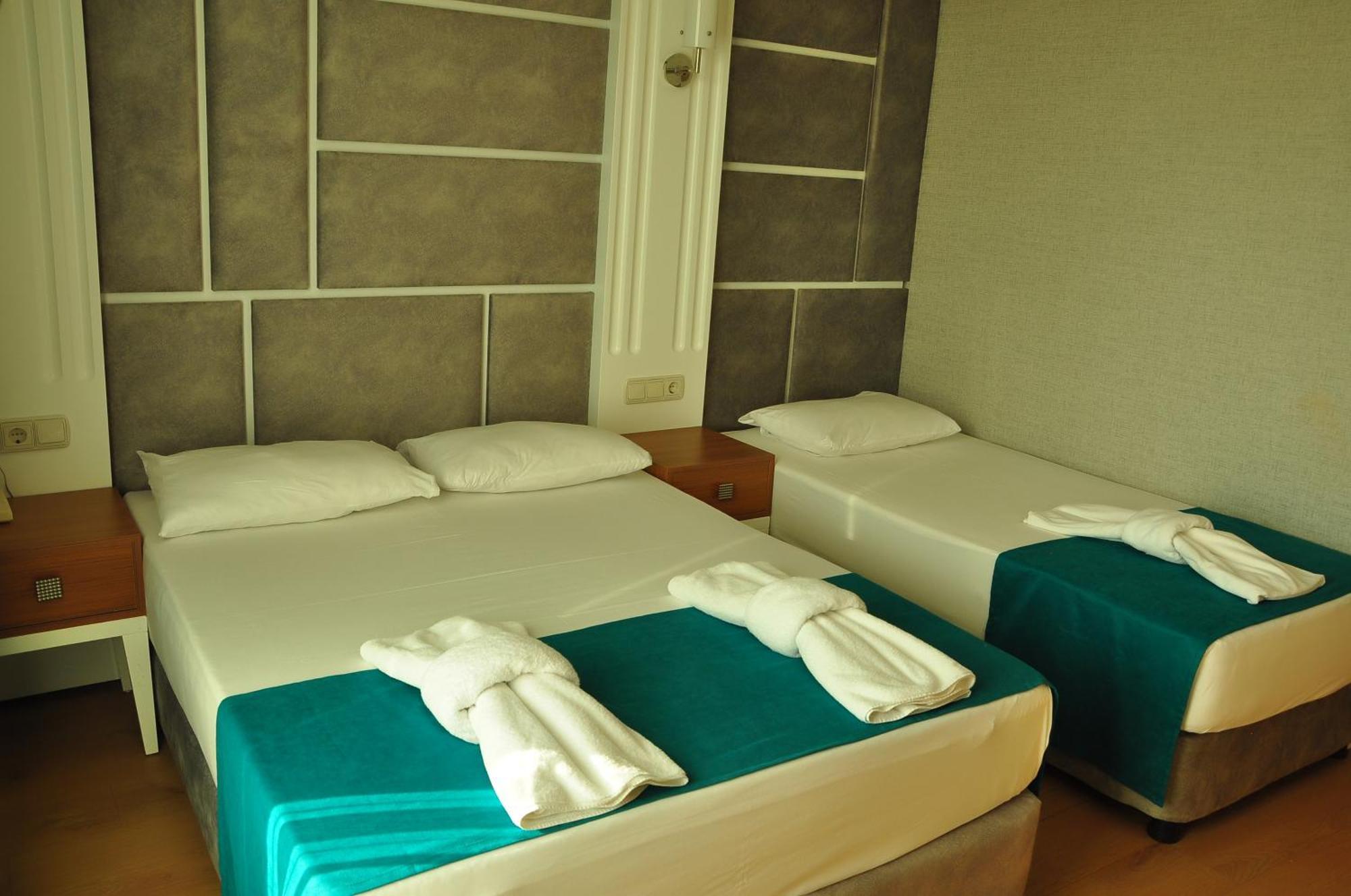 Side Yesiloez Hotel Buitenkant foto