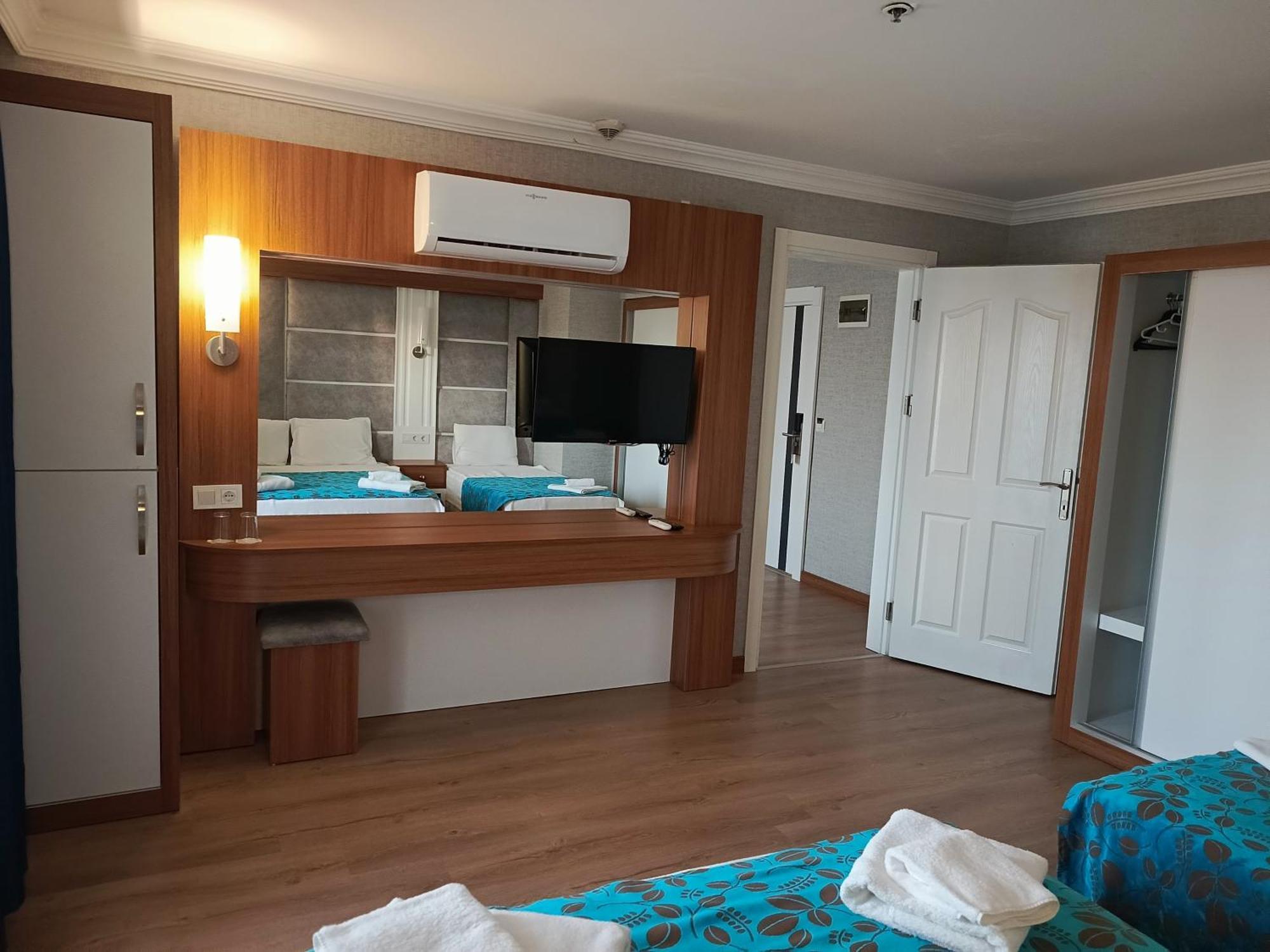 Side Yesiloez Hotel Buitenkant foto